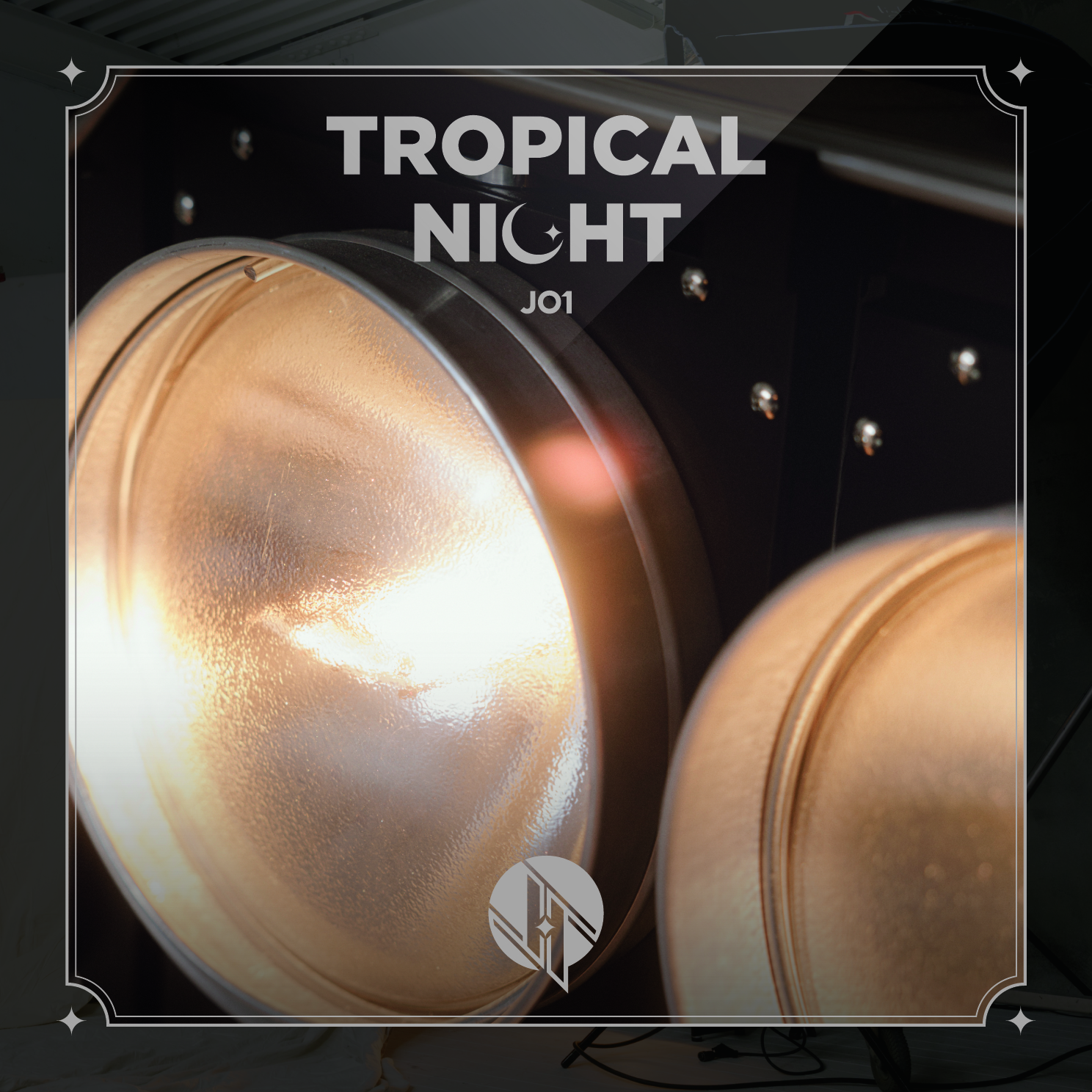 TROPICAL NIGHT